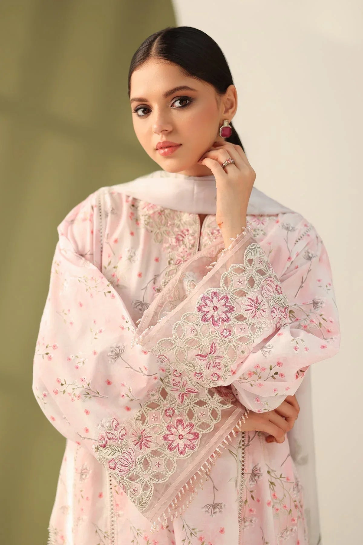 Baroque | Eid Printique | EMBROIDERED PRINTED LAWN UF-4180 - Rang-e-Khaas