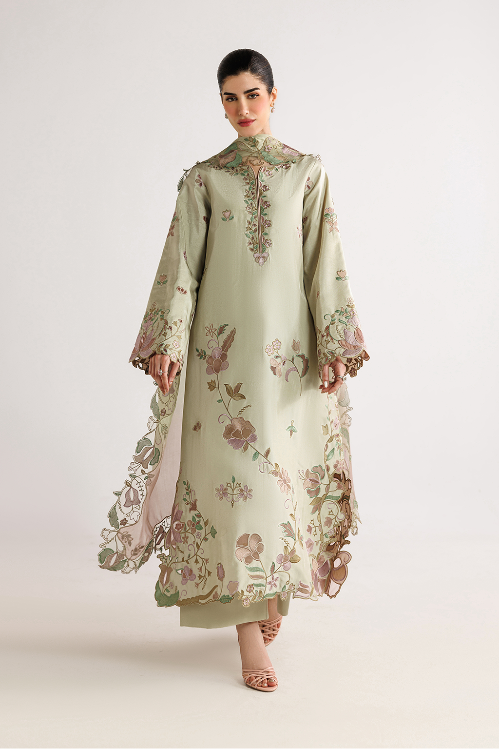 Iznik UE-649 Ramen Silk
