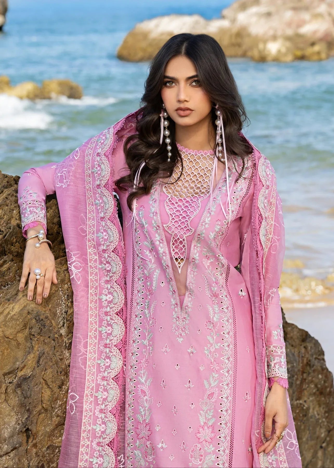 Akbar Aslam | Mare Lawn Edit 25 | Sofi - Rang-e-Khaas