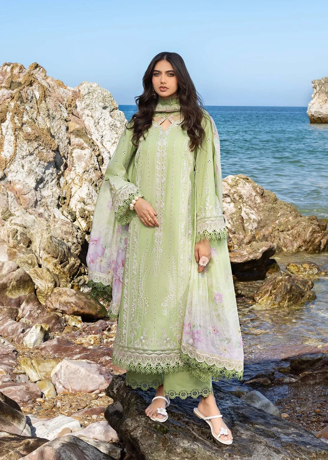Akbar Aslam | Mare Lawn Edit 25 | Faye - Rang-e-Khaas