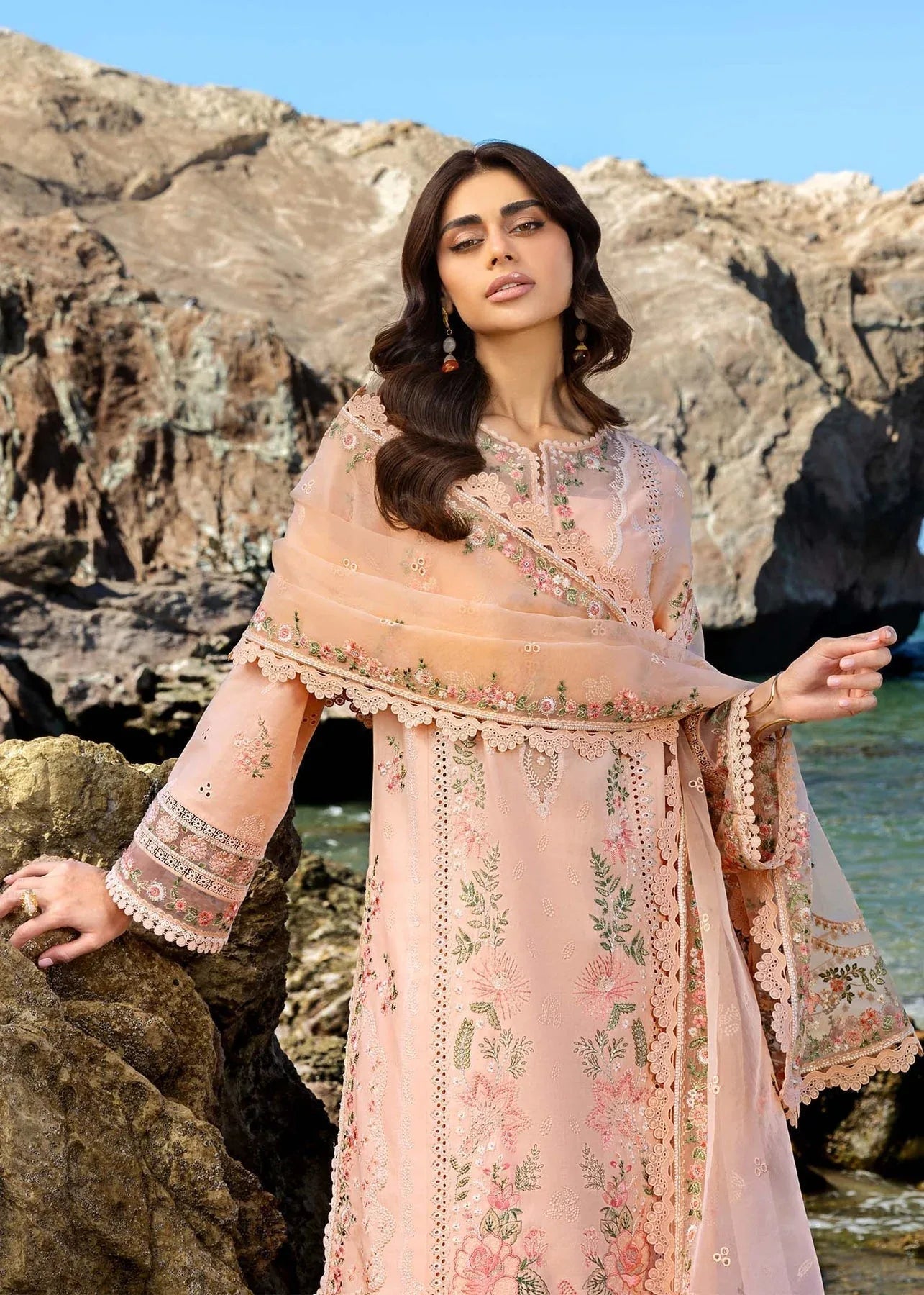 Akbar Aslam | Mare Lawn Edit 25 | Veyra - Rang-e-Khaas