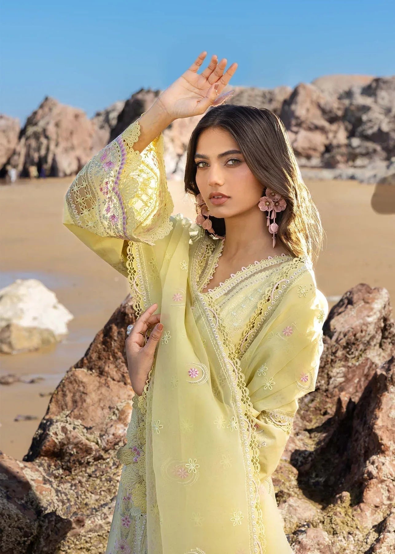 Akbar Aslam | Mare Lawn Edit 25 | Solara - Rang-e-Khaas
