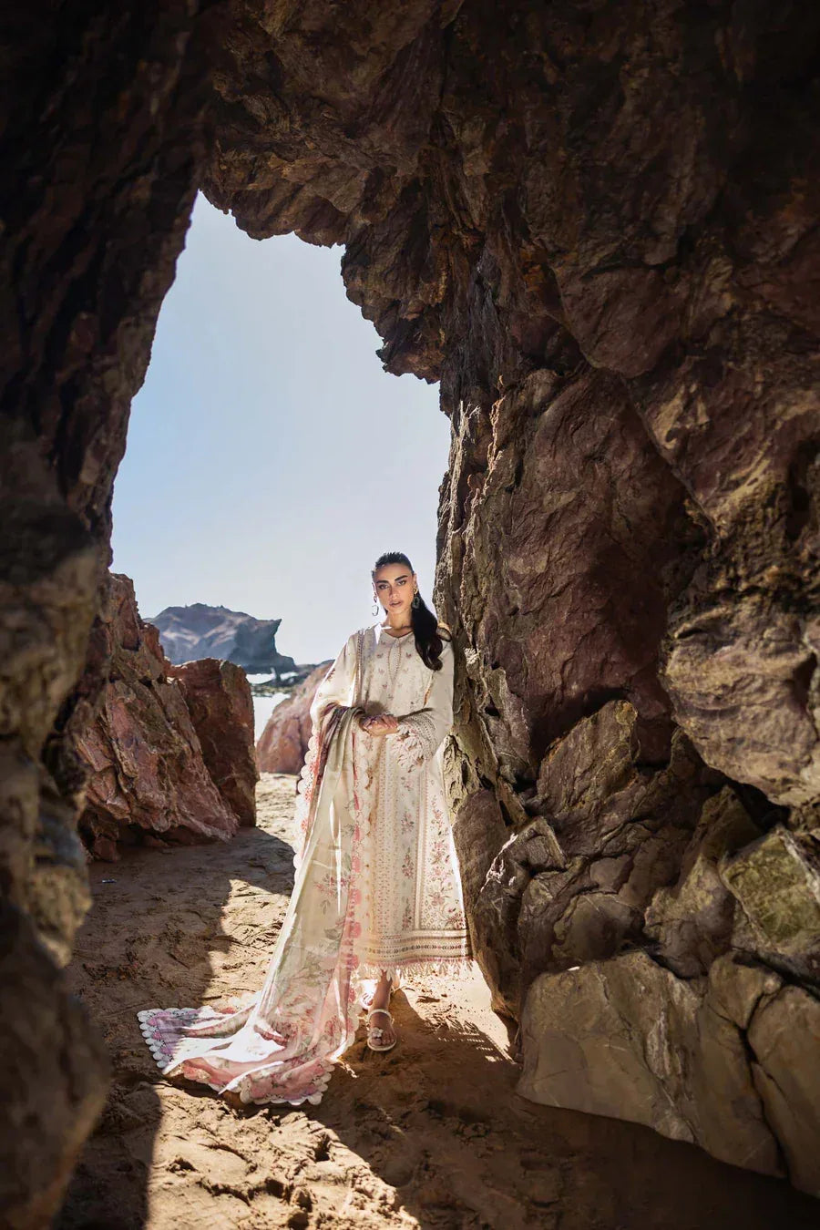 Akbar Aslam | Pret Lawn | Syelle - Rang-e-Khaas