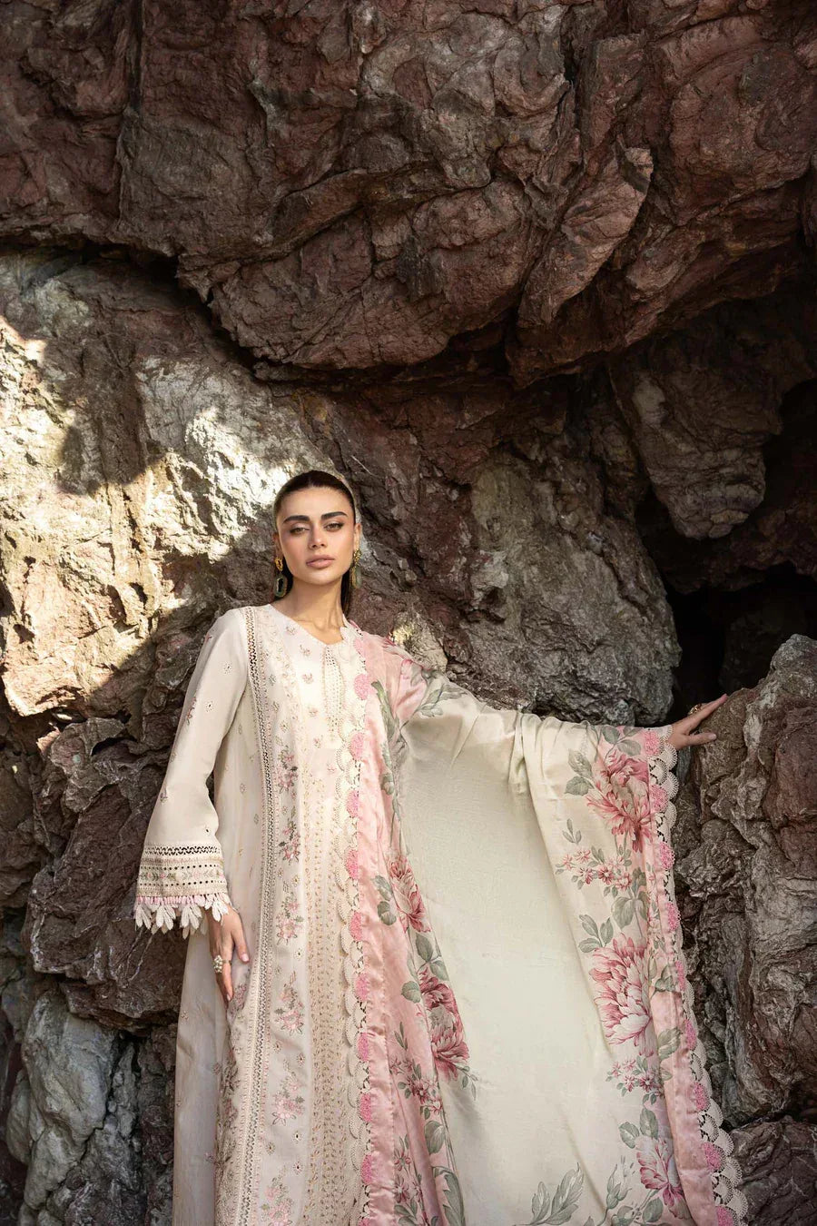 Akbar Aslam | Pret Lawn | Syelle - Rang-e-Khaas