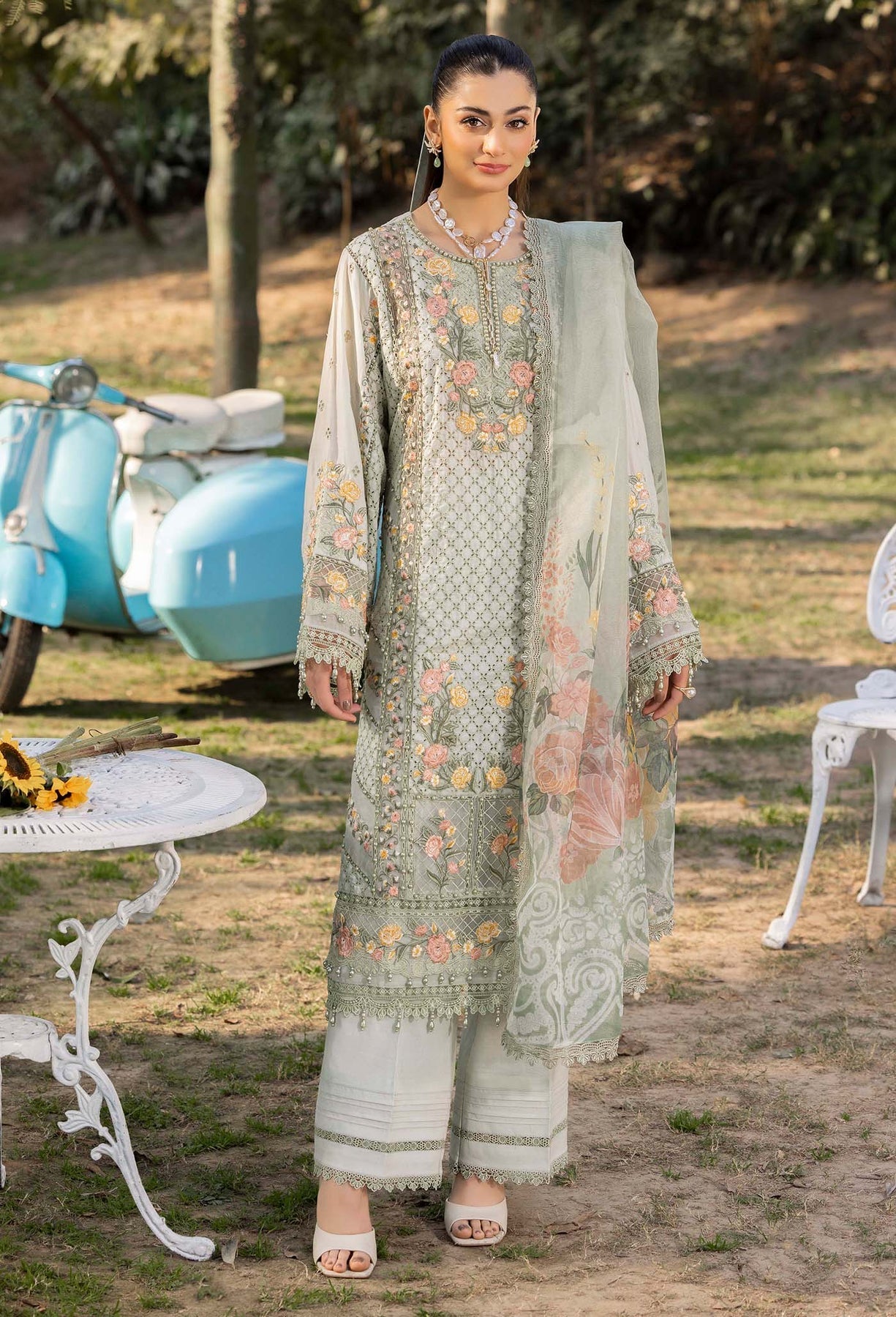 Adans Libas | Gul Rukh Lawn 25 | RUKH 2831