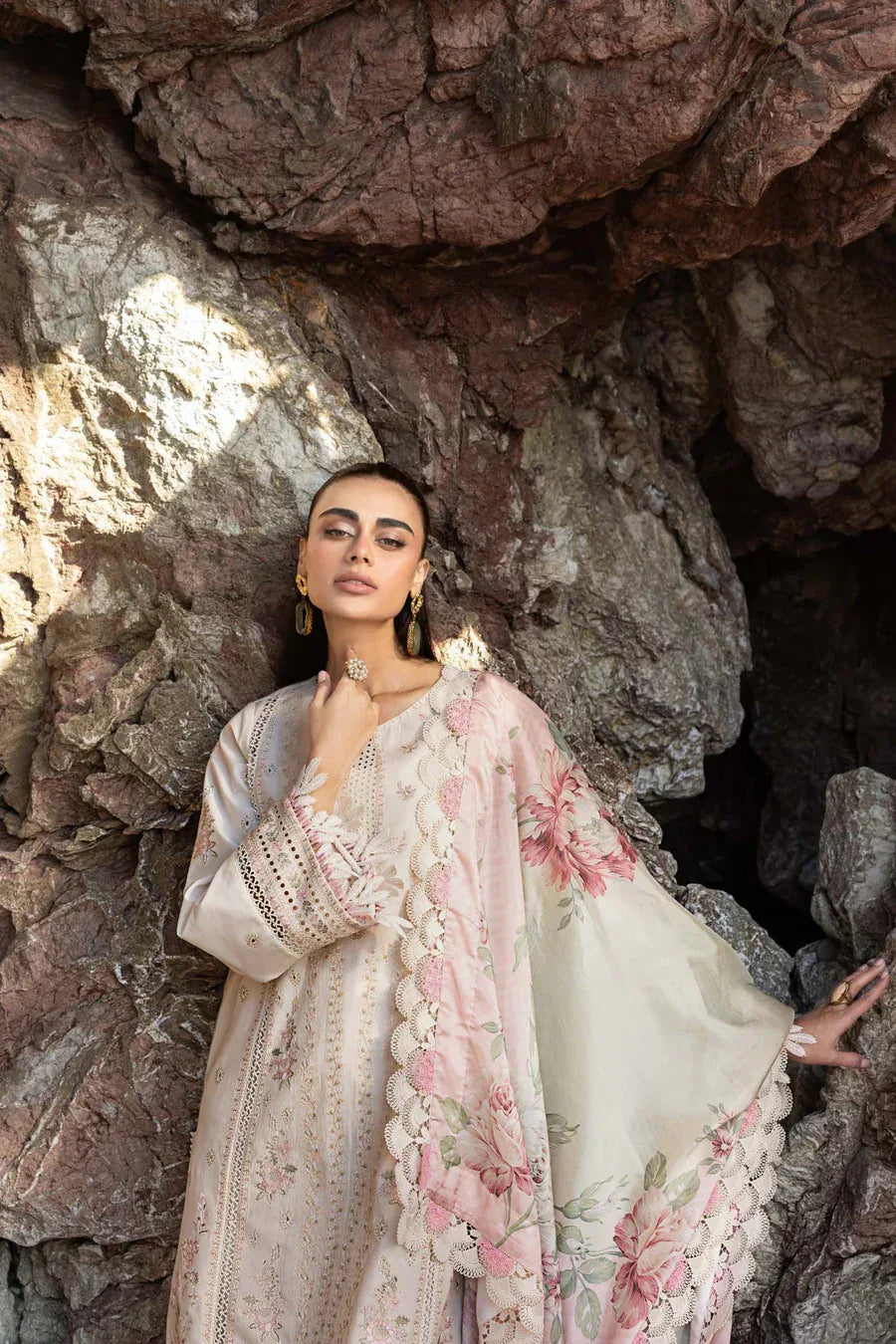 Akbar Aslam | Pret Lawn | Syelle - Rang-e-Khaas