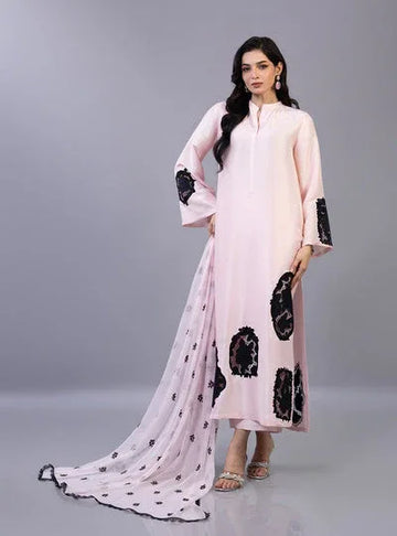 Zainab Chottani | Ramadan Edit 26 | Blush Royale