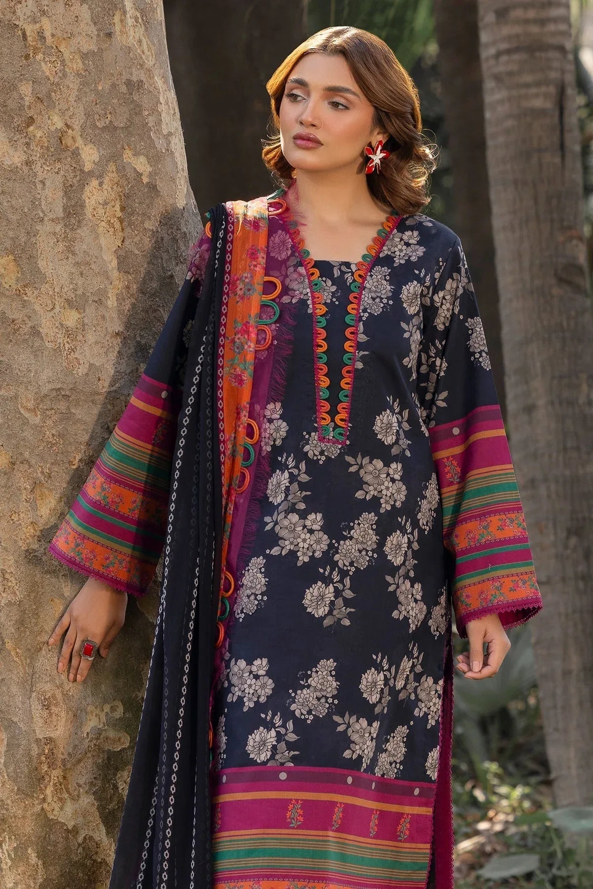 Charizma | C prints Lawn | CP5-14 - Rang-e-Khaas