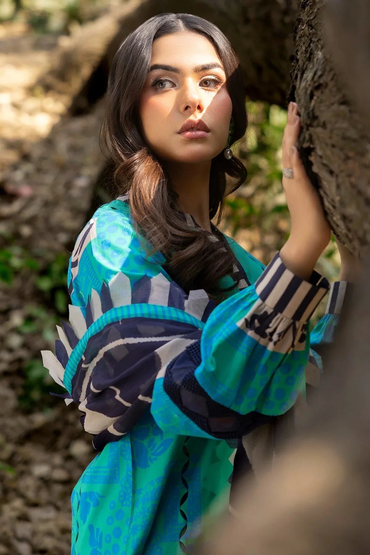 Charizma | C prints Lawn | CP5-17 - Rang-e-Khaas