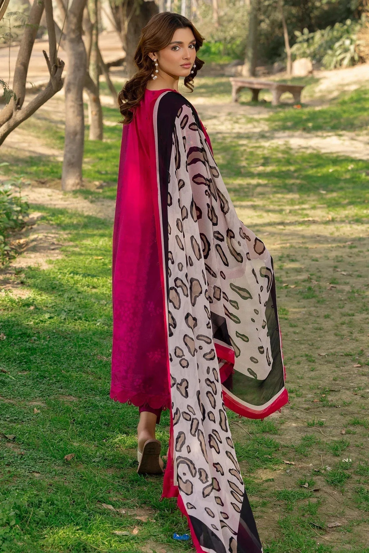 Charizma | C prints Lawn | CP5-12 - Rang-e-Khaas