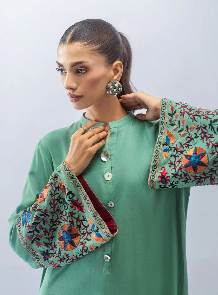 Zainab Chottani | Aara Moonsoon Edit | Mint Escape - Rang-e-Khaas