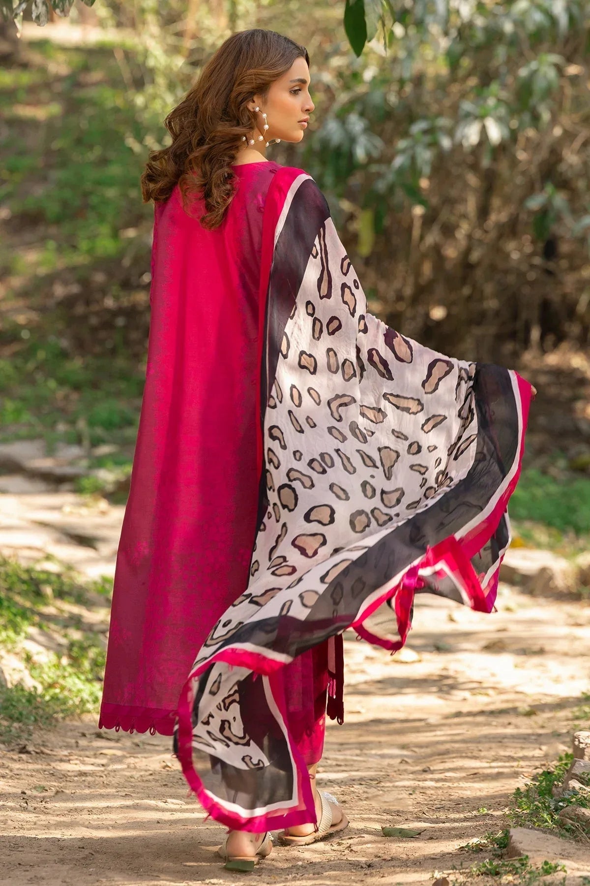 Charizma | C prints Lawn | CP5-12 - Rang-e-Khaas