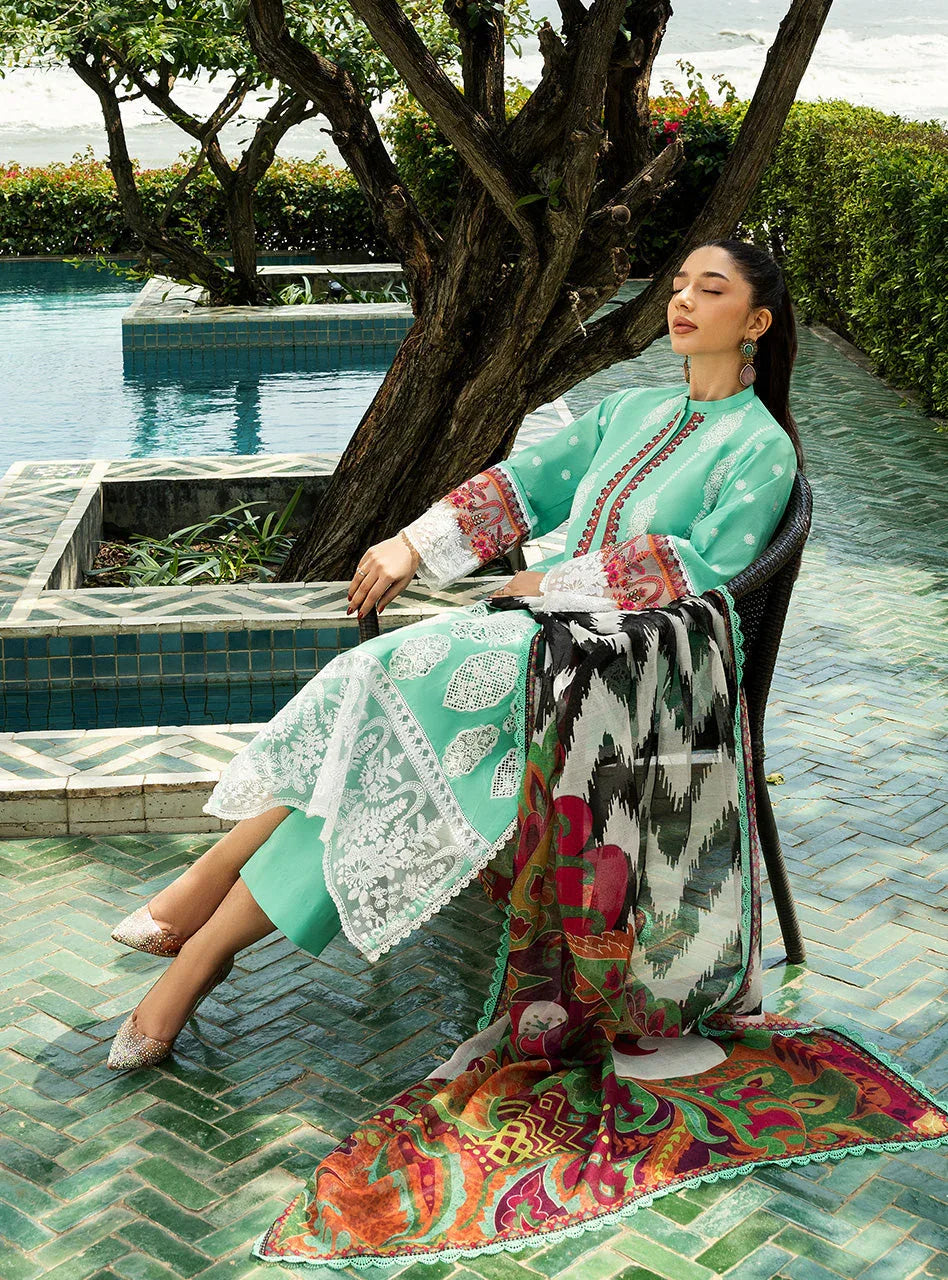 Zainab Chottani | Chikankari 25 | Rayne - 12B - Rang-e-Khaas