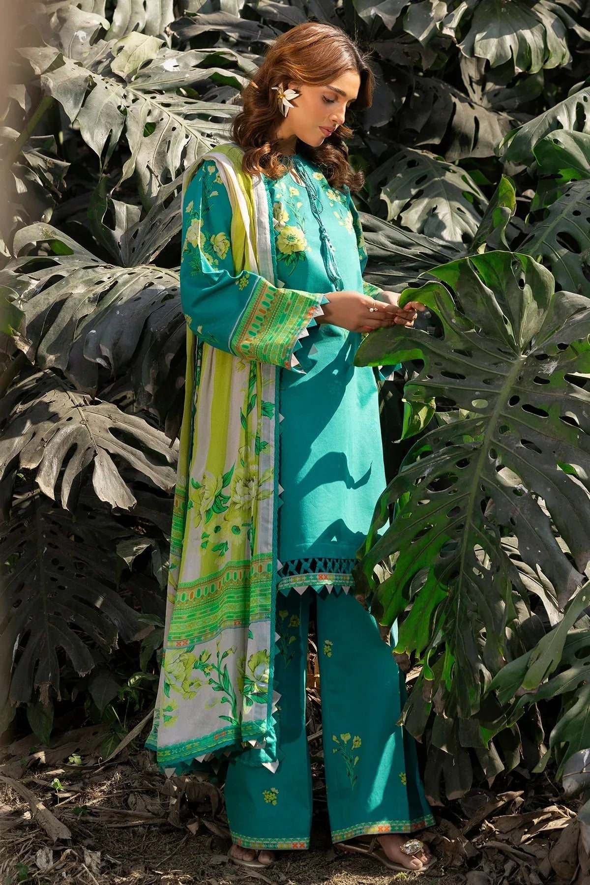 Charizma | C prints Lawn |CP5-21 - Rang-e-Khaas