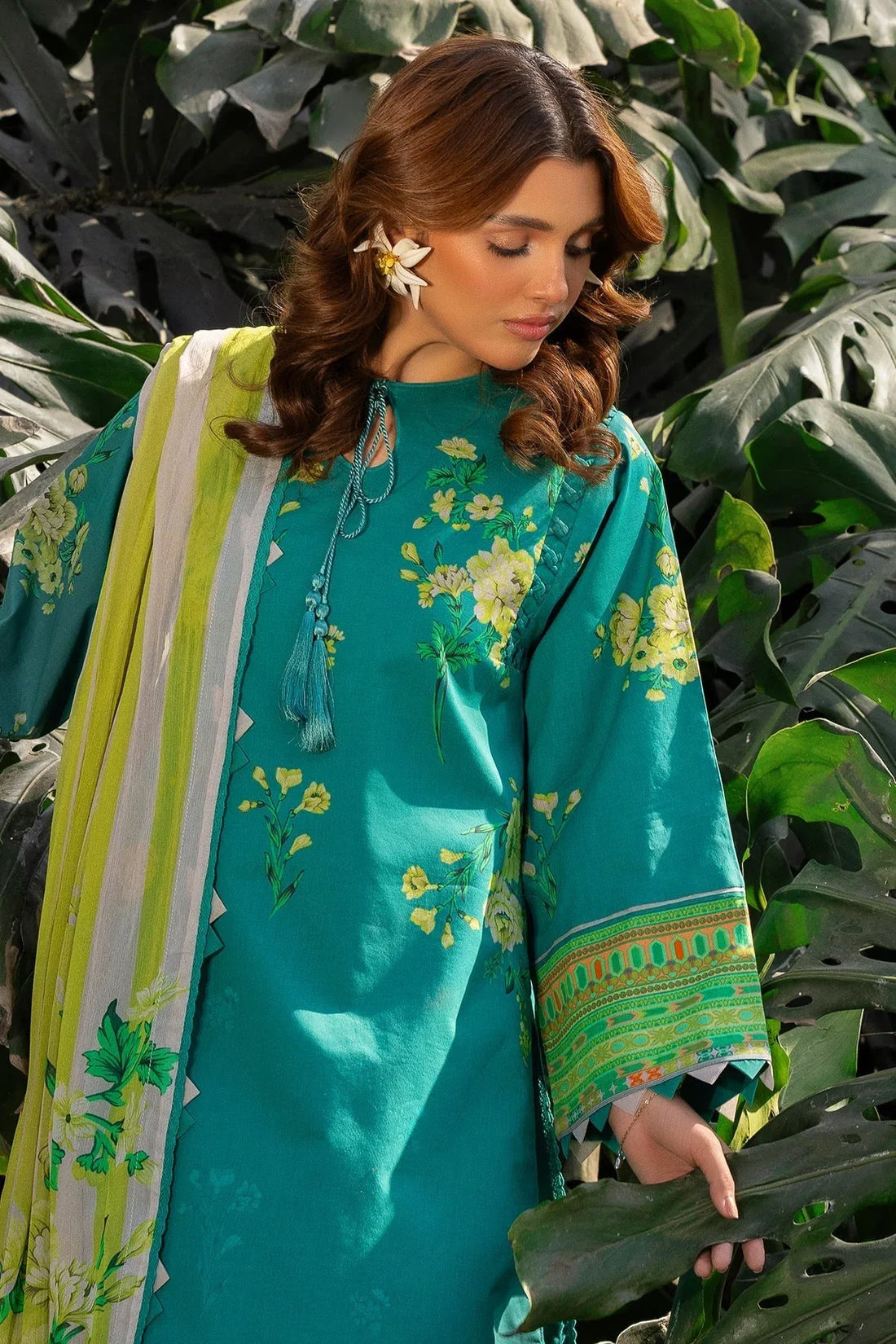Charizma | C prints Lawn |CP5-21 - Rang-e-Khaas