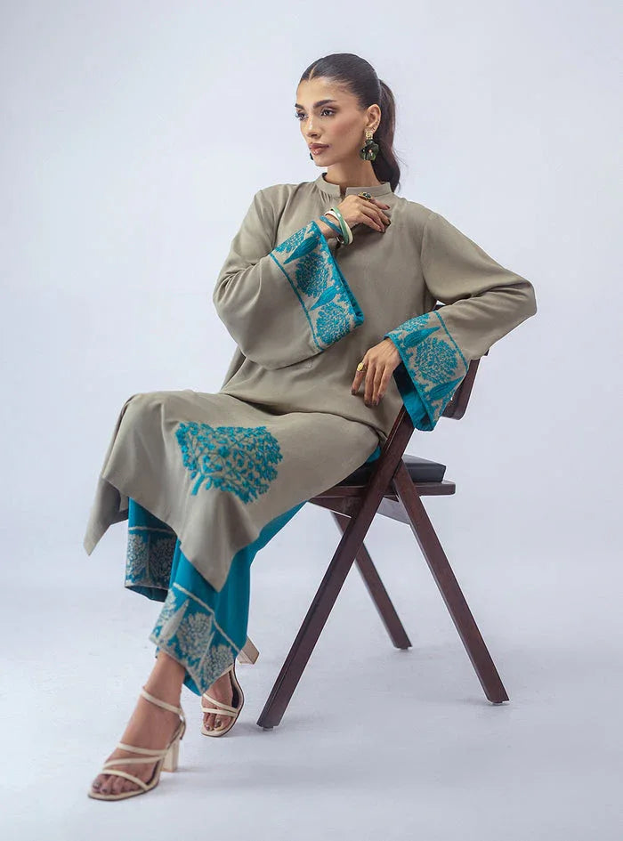 Zainab Chottani | Aara Moonsoon Edit | Desert Oasis - Rang-e-Khaas