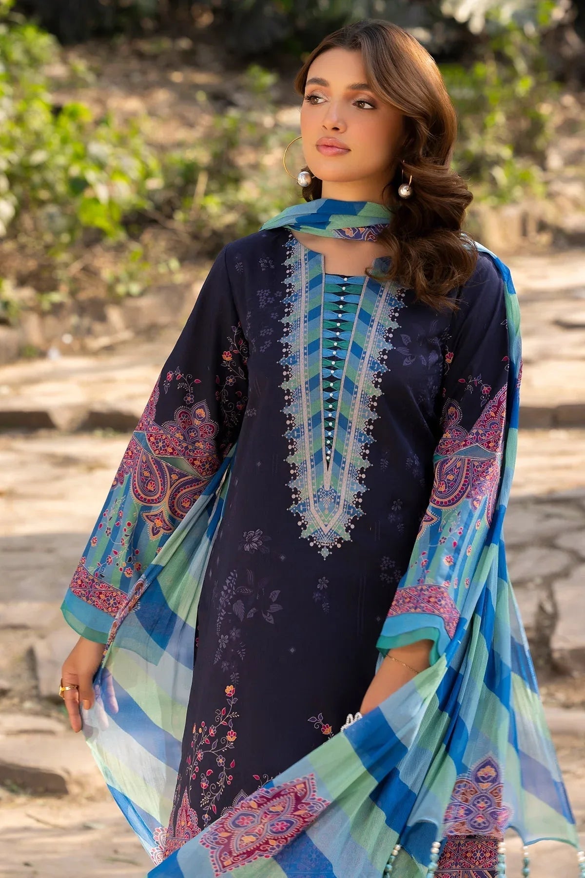 Charizma | C prints Lawn | CP5-20 - Rang-e-Khaas