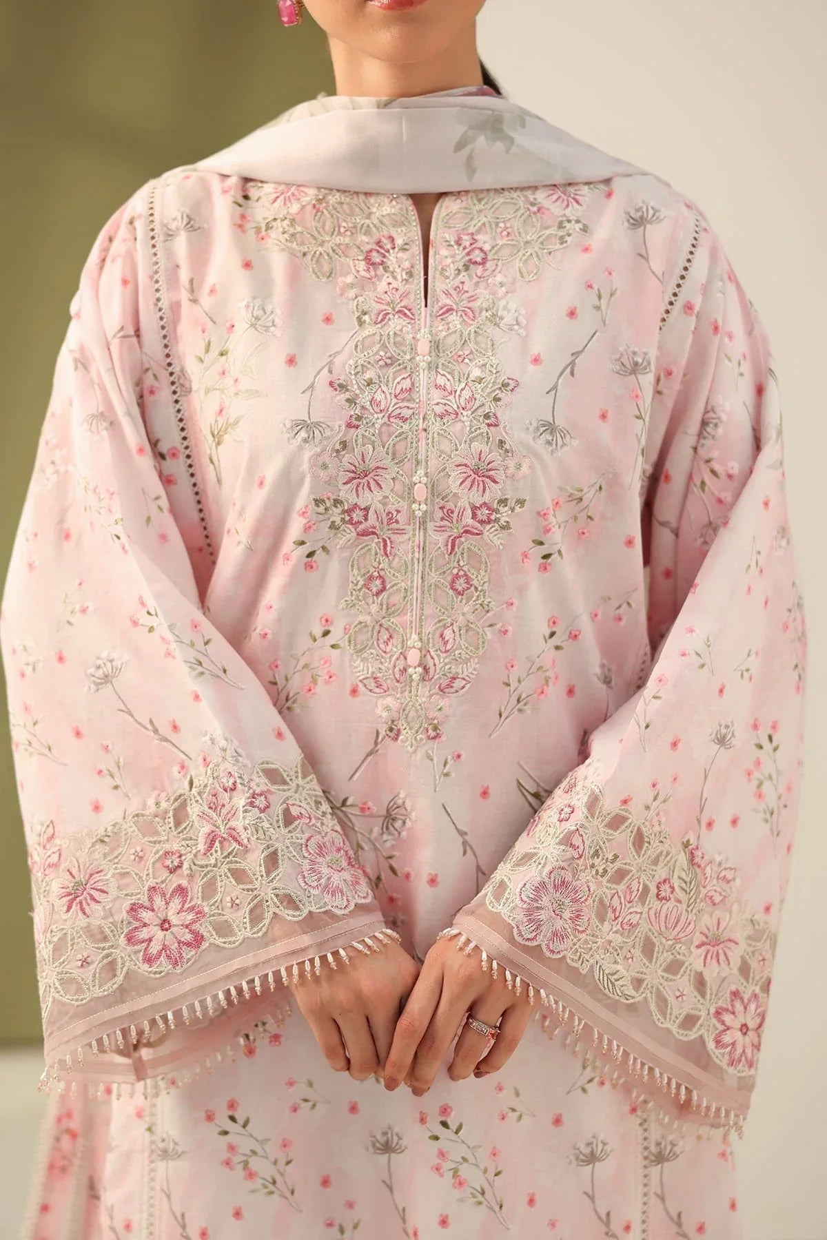 Baroque | Eid Printique | EMBROIDERED PRINTED LAWN UF-4180 - Rang-e-Khaas