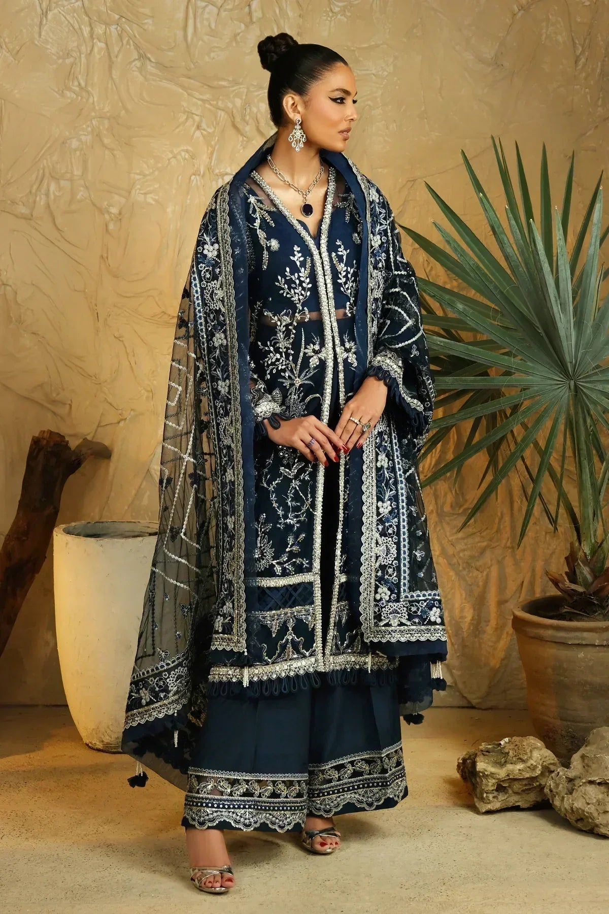 Mina Kashif | Kahani Luxury Formals 23 | Emerald - Rang-e-Khaas