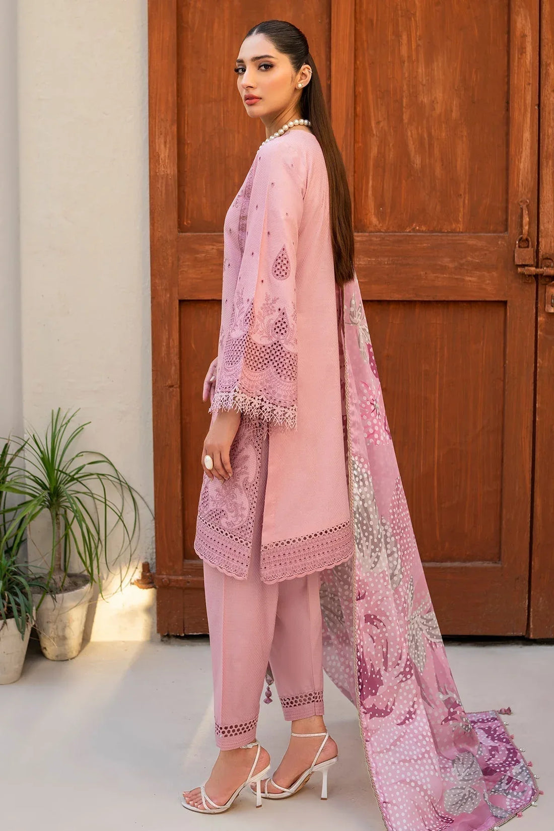 Jazmin | Irish Lawn SS 24 | D1 - Rang-e-Khaas