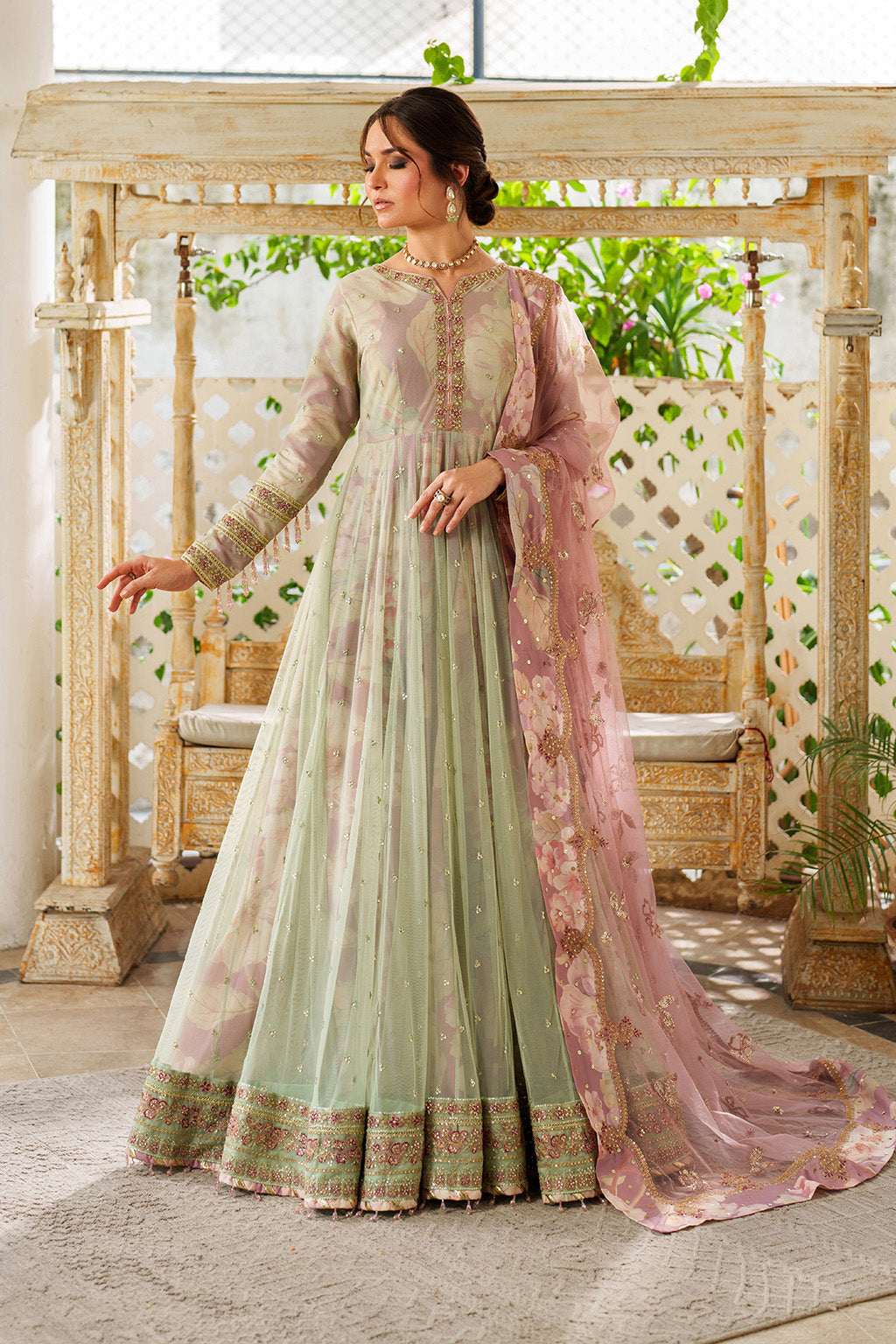 Iznik UE-542  Printed Formals