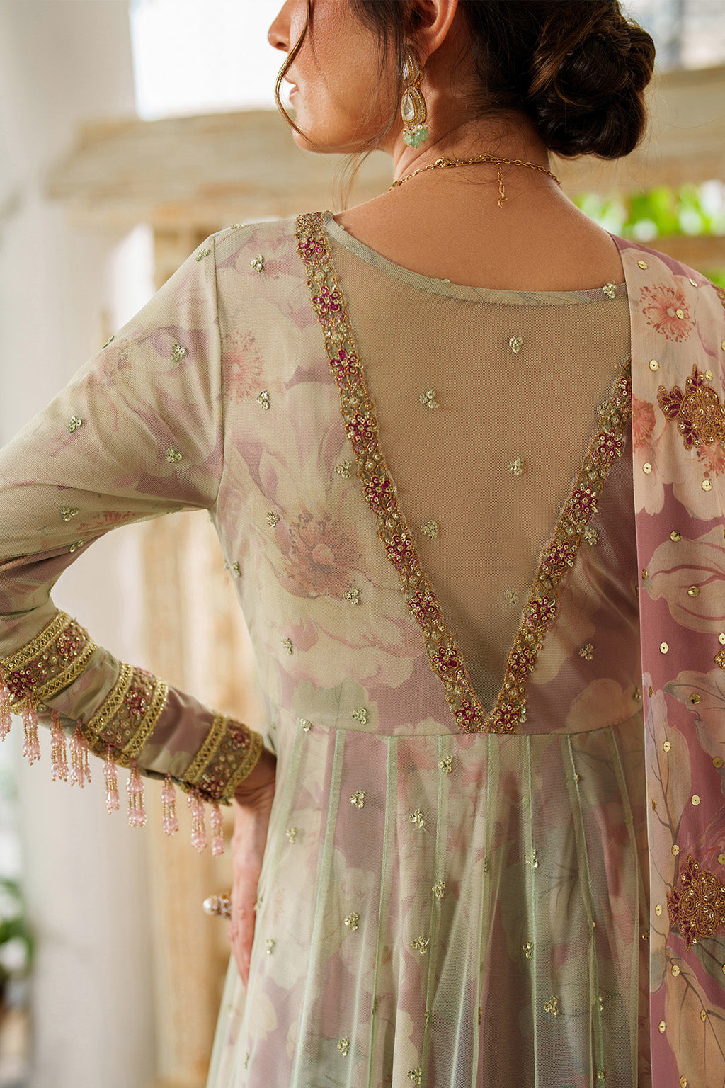 Iznik UE-542  Printed Formals