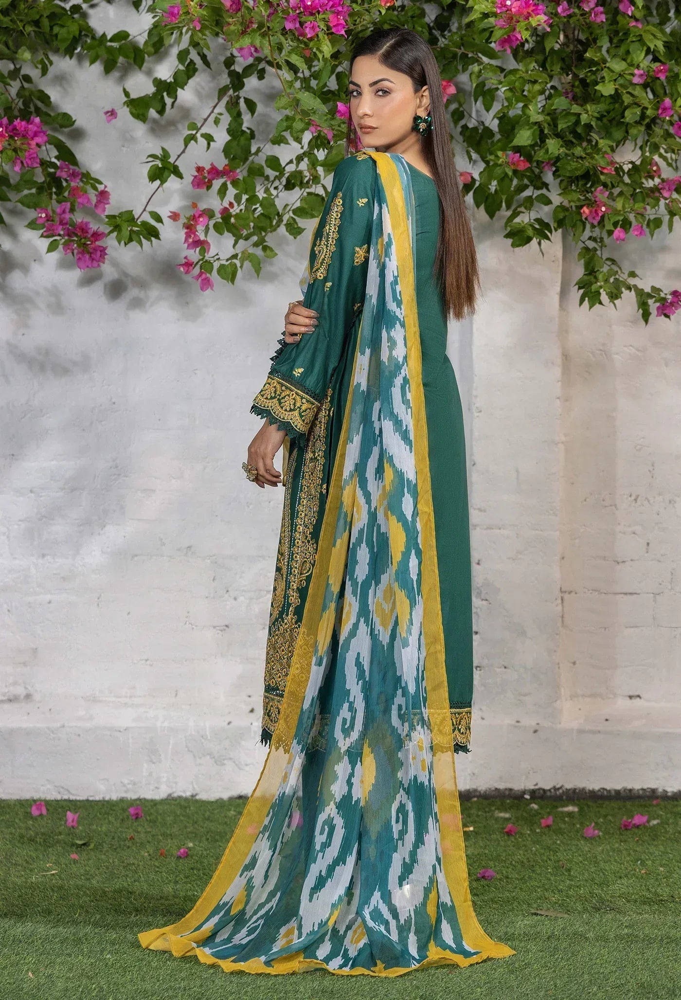 Adans Libas | Eid-edit-rtw-chapter02 | EID EDIT 4173 - Rang-e-Khaas