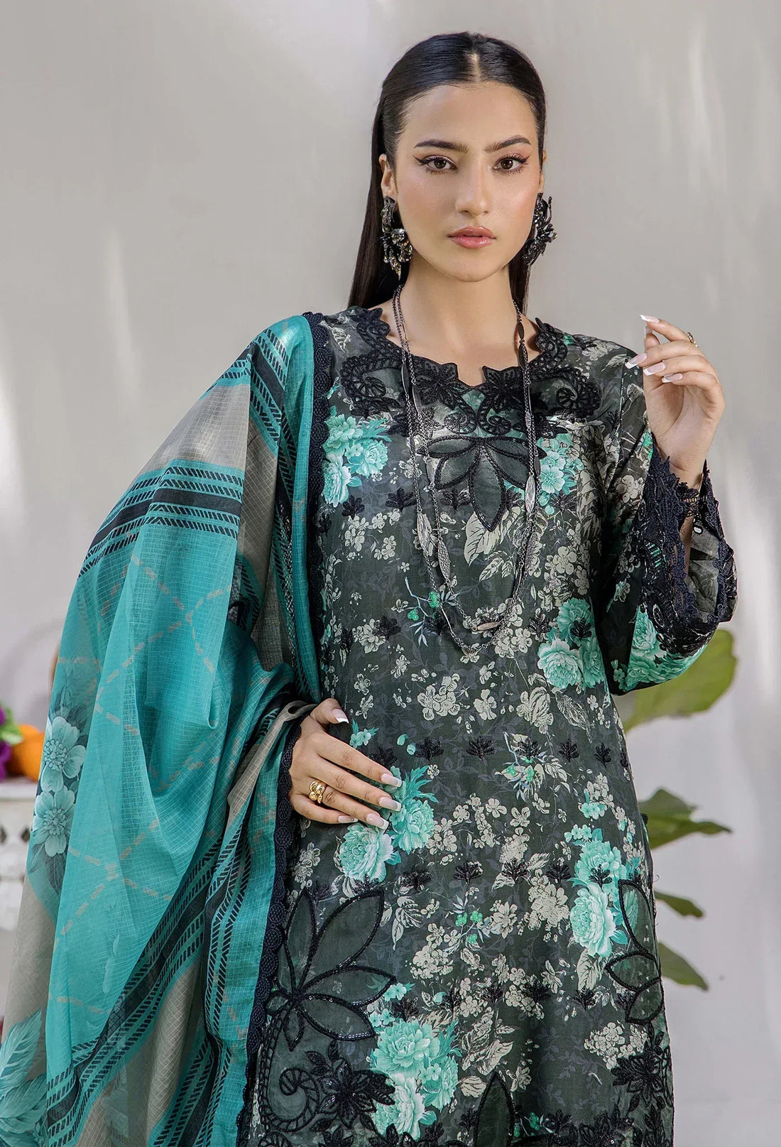 Adans Libas | SUMMER PRINTS LAWN |SUMMER PRINTS 31149 - Rang-e-Khaas