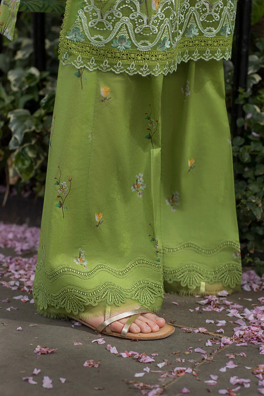 Sobia Nazir | Basics 25 | Design 3A - Rang-e-Khaas