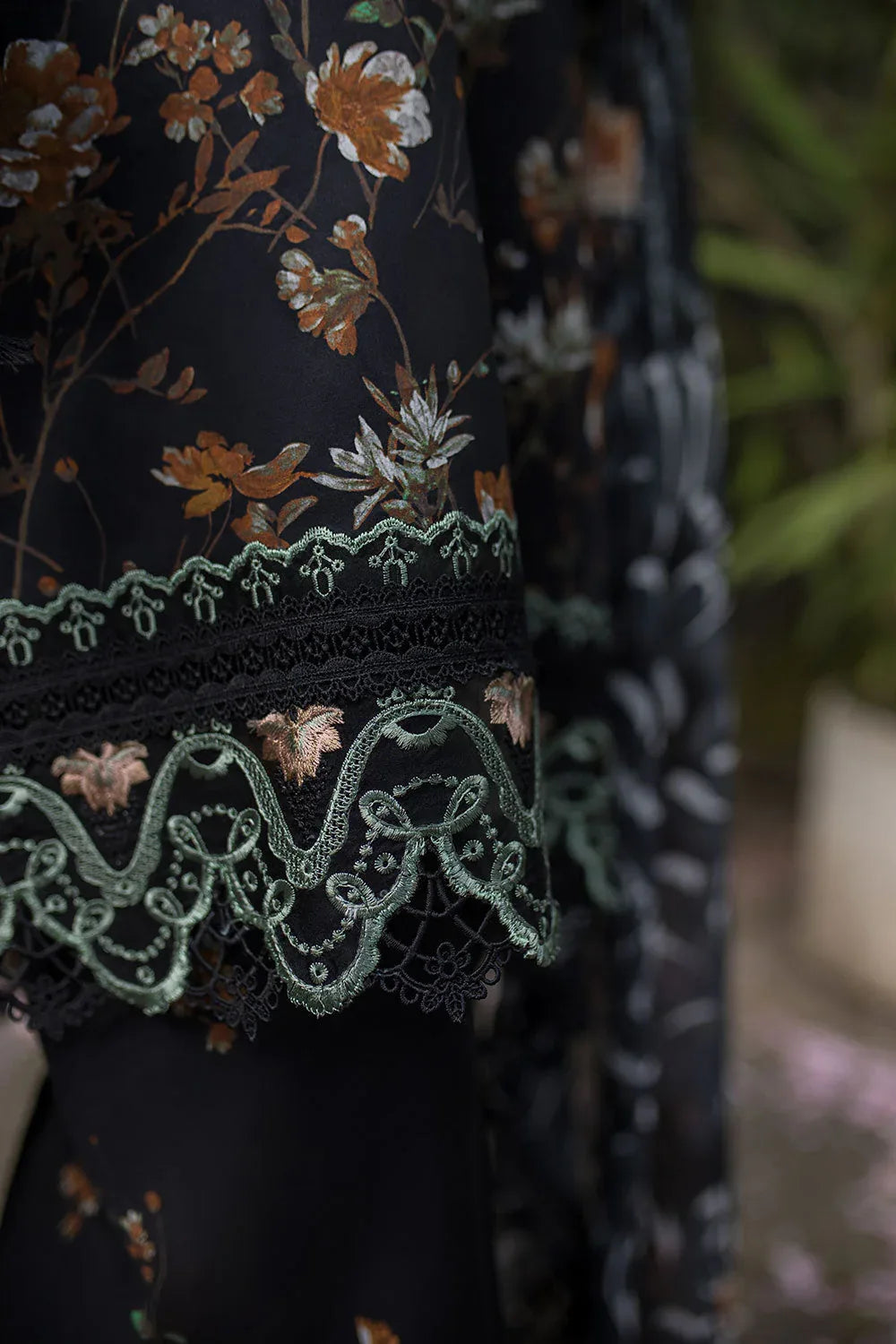 Sobia Nazir | Basics 25 | Design 3B - Rang-e-Khaas