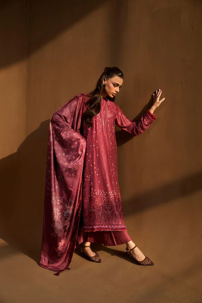 Sobia Nazir | Winter Shawl 25 | Design 3B - Rang-e-Khaas