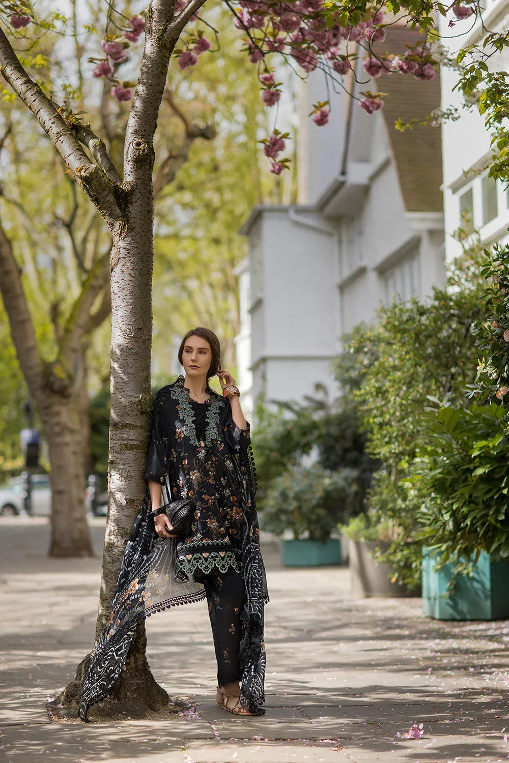 Sobia Nazir | Basics 25 | Design 3B - Rang-e-Khaas