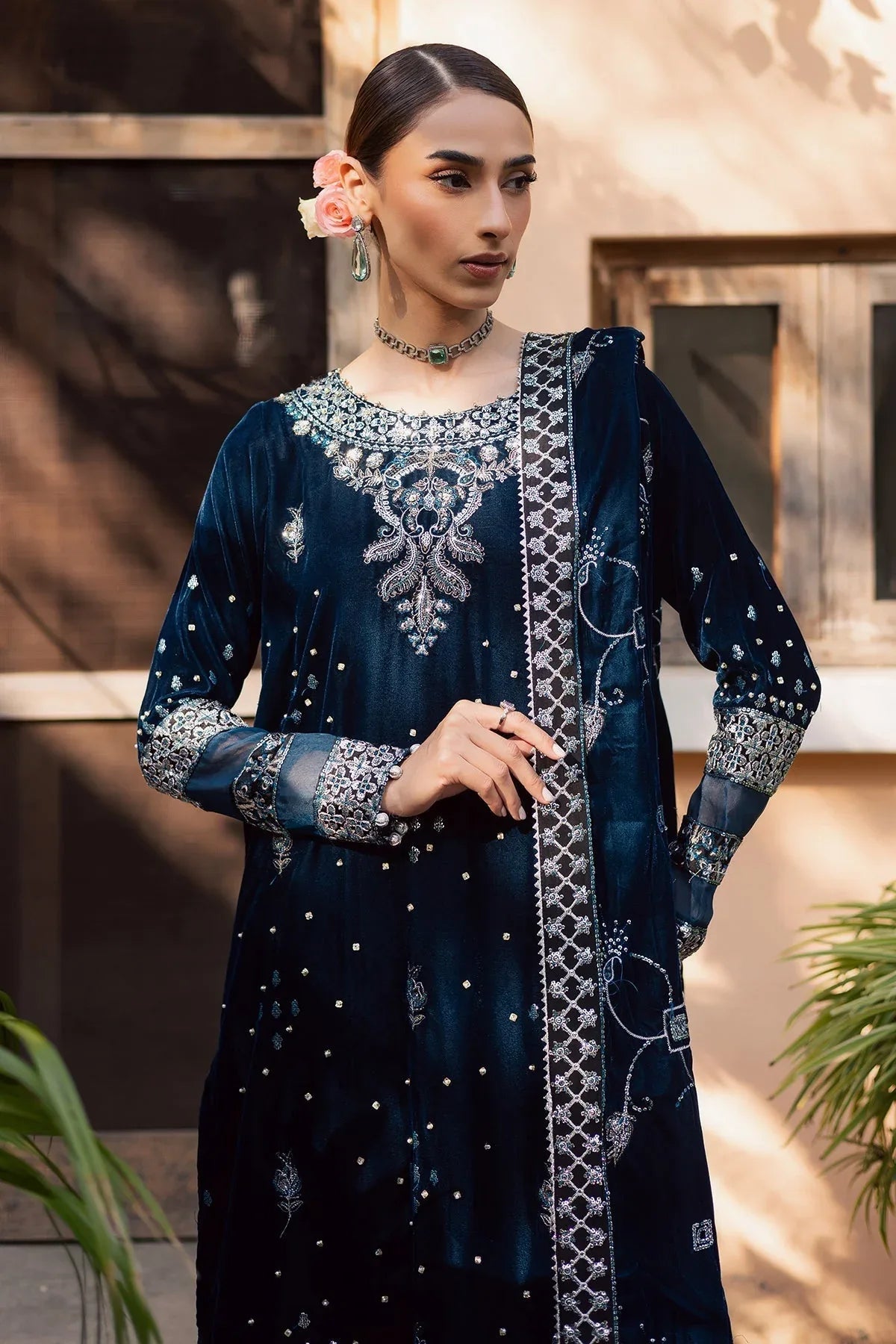 Nureh | Maya Velvet | NW-114 - Rang-e-Khaas
