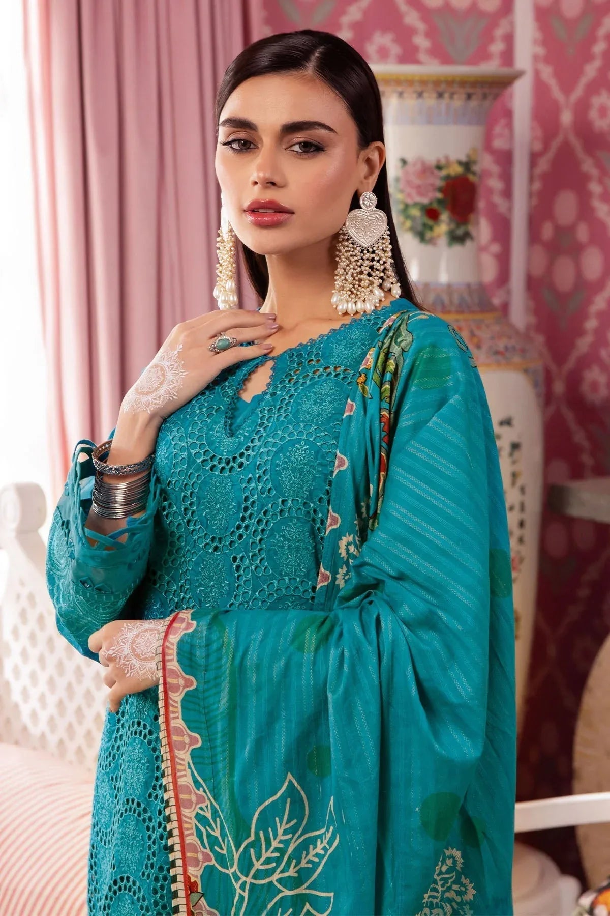 Nureh | Maya Lawn | NS-108 - Rang-e-Khaas