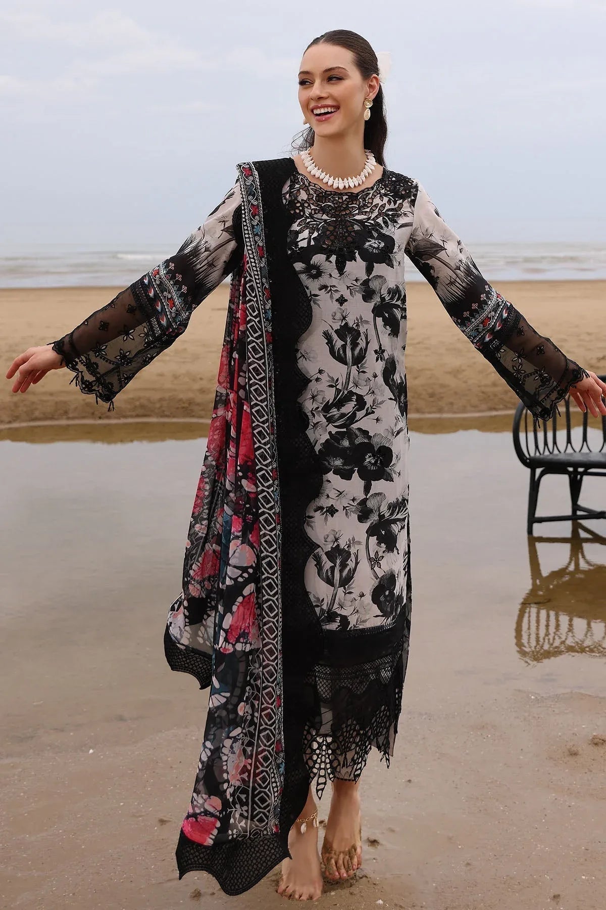 Nureh | Gardenia Embroidered Lawn 25 | NSG-175 - Rang-e-Khaas