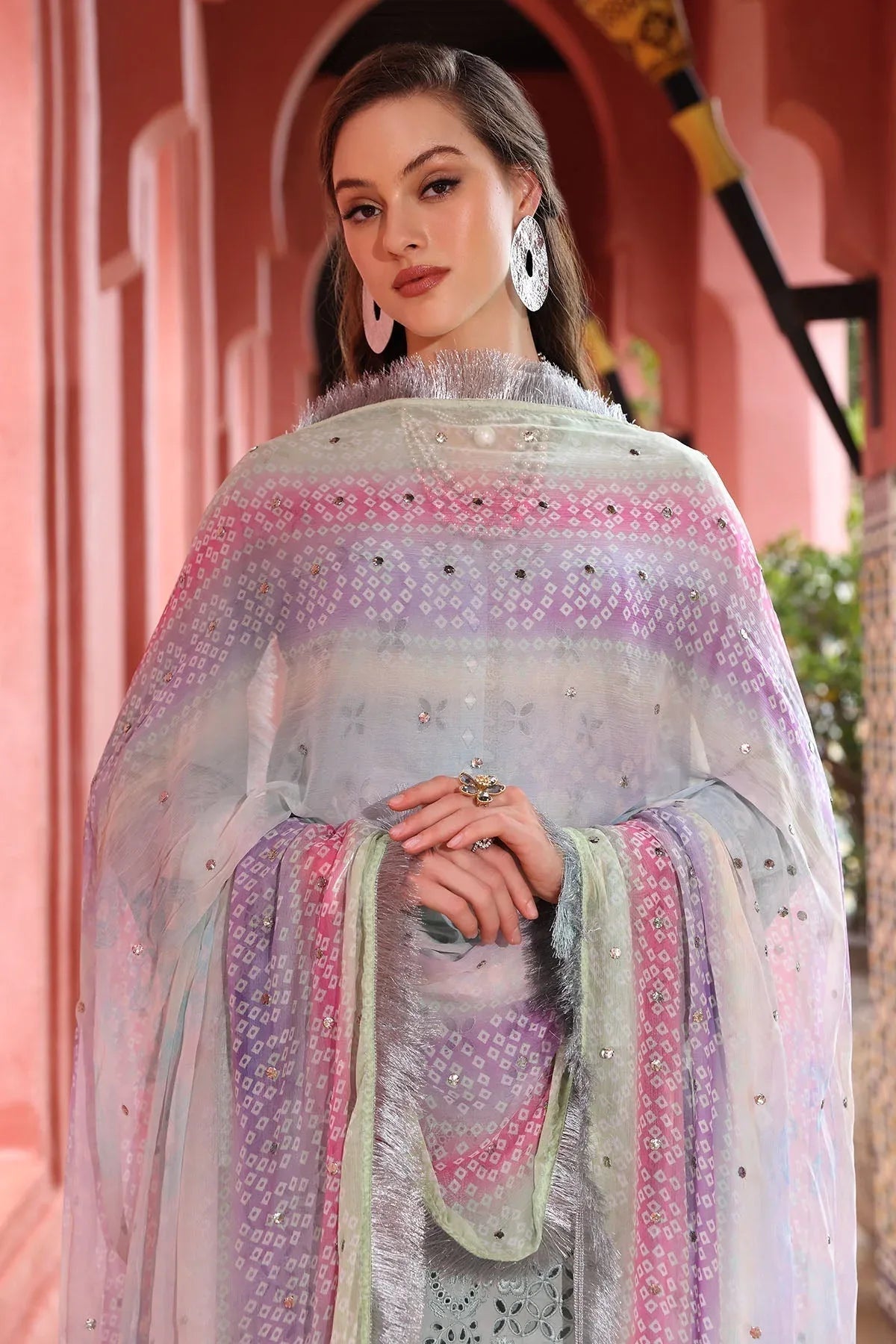 Nureh | Bazaar Lawn 25 | NE-111 - Rang-e-Khaas