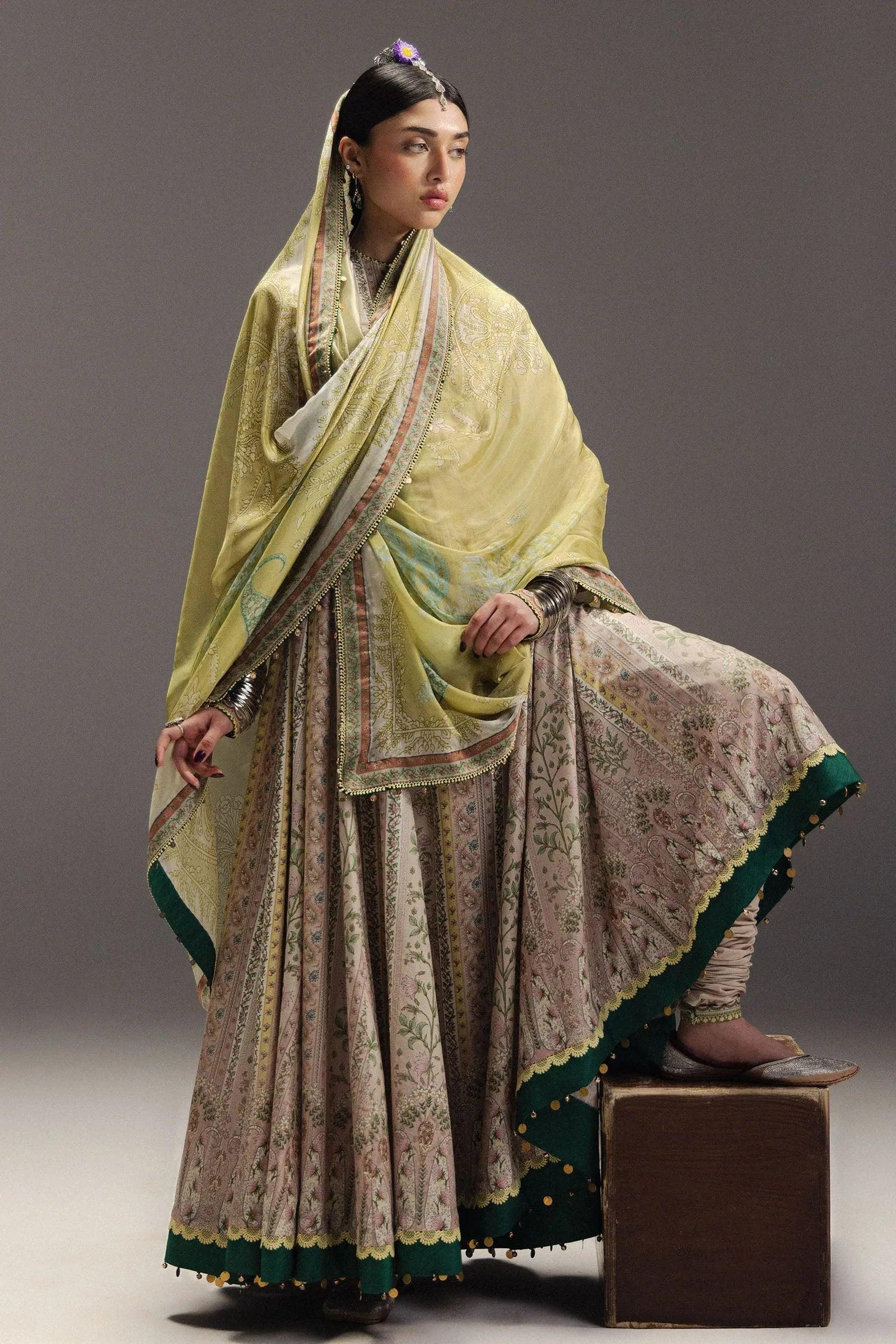 Zara Shahjahan Hoorain-D8