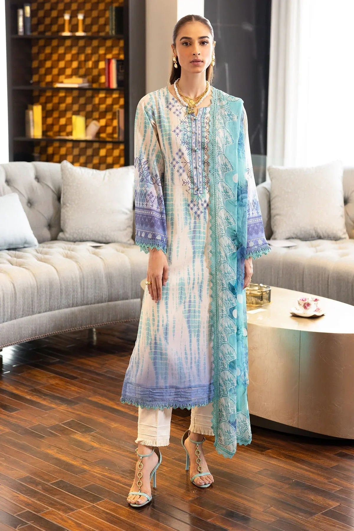 Nureh | Printed lawn 25 | SP-117 - Rang-e-Khaas