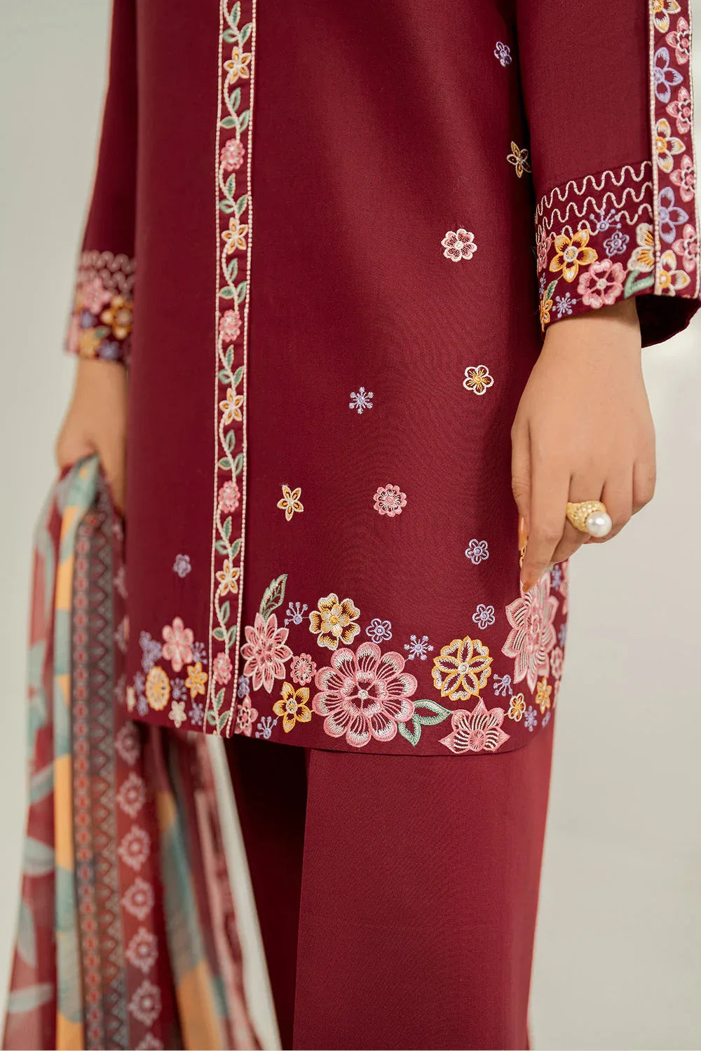 Farasha | Thread Lines Embroidered | Maroon Muse - Rang-e-Khaas
