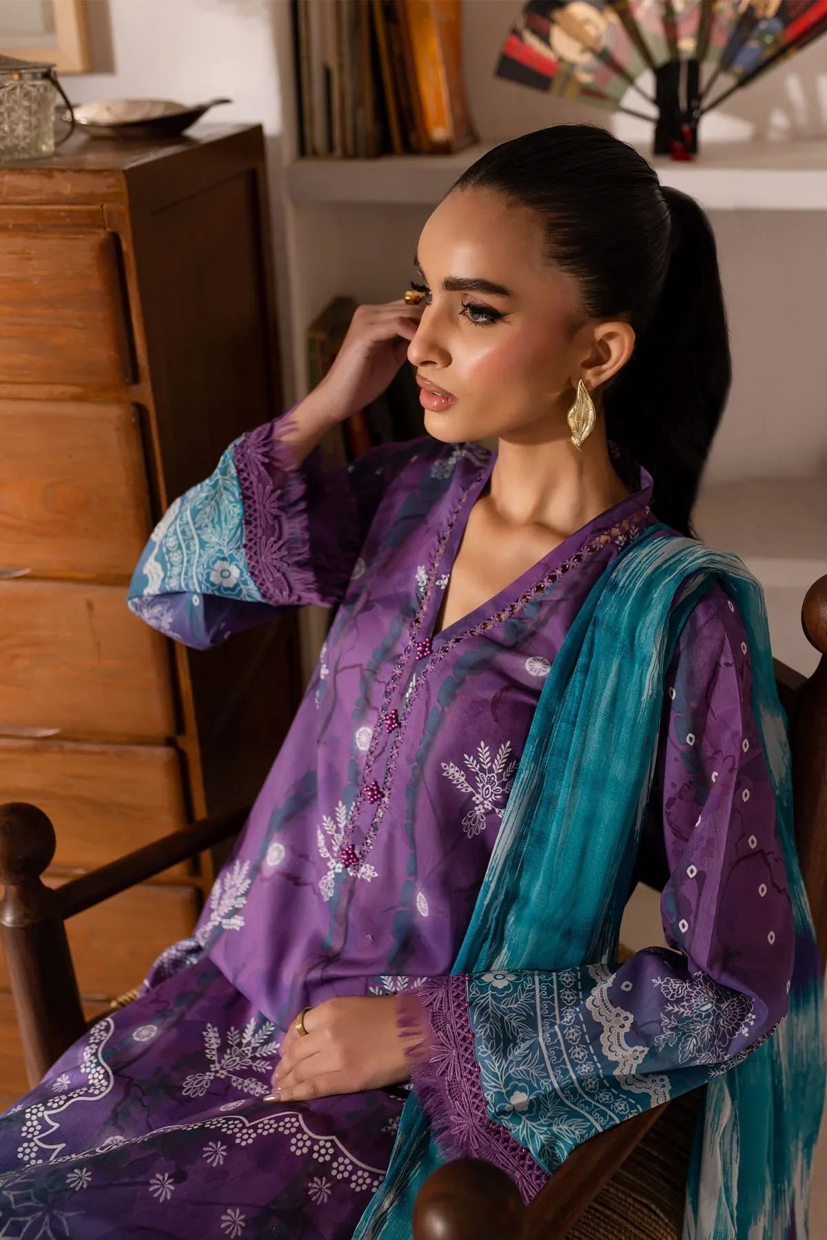 Nureh | Printed Lawn 25 | SP-149 - Rang-e-Khaas