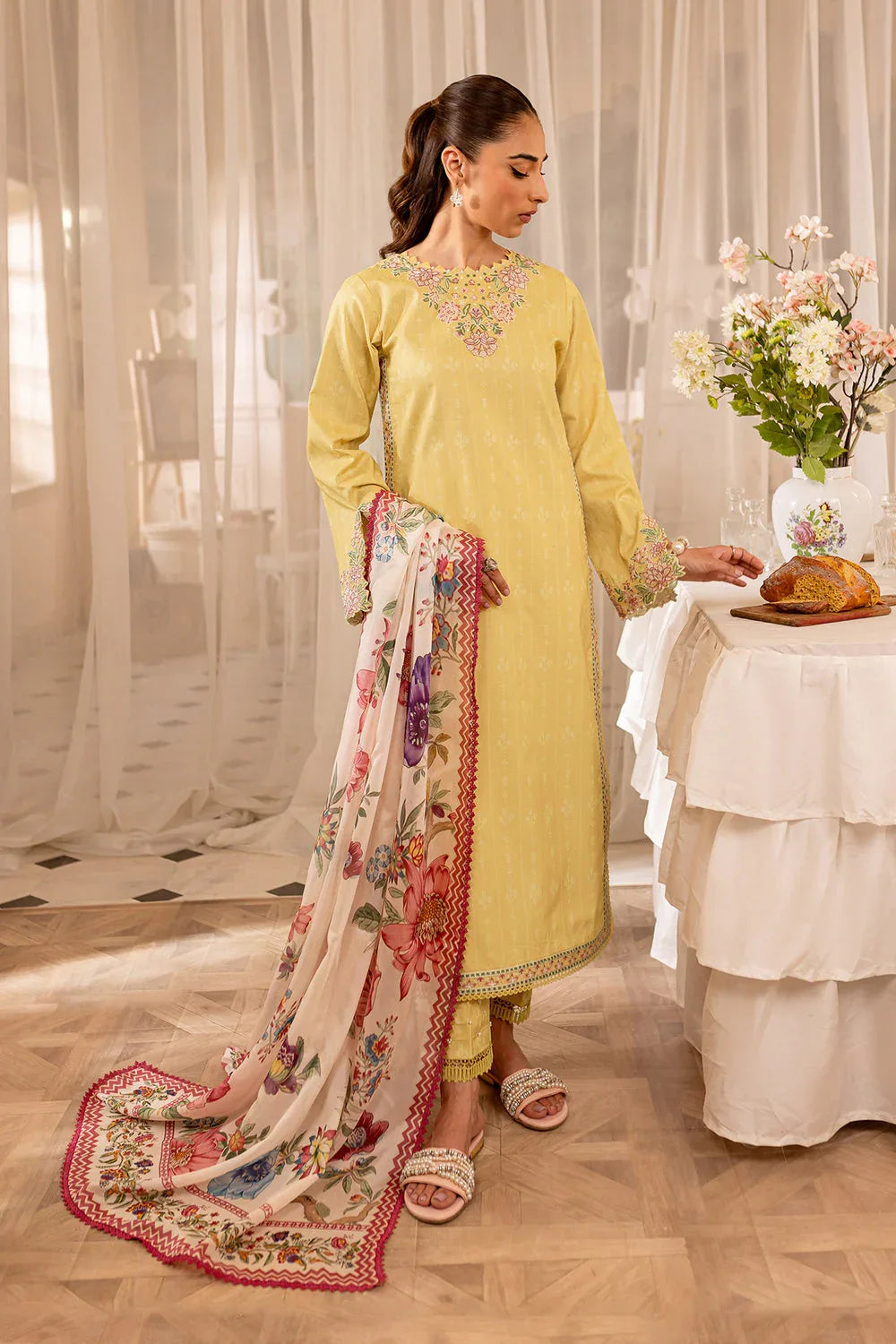 Farasha | Seraya Lawn 24 | FERN - Rang-e-Khaas