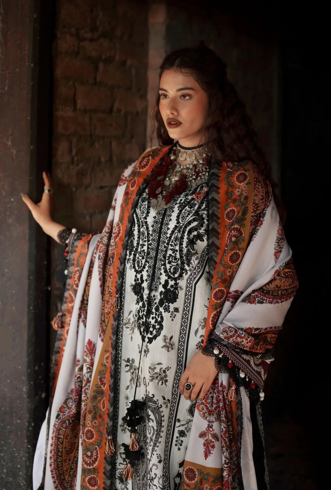 AJR Couture | Sard Sham | Makhmal - Rang-e-Khaas