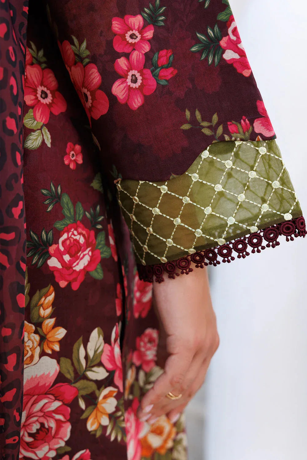 Farasha | Printed Essentials | Floral Berry - Rang-e-Khaas