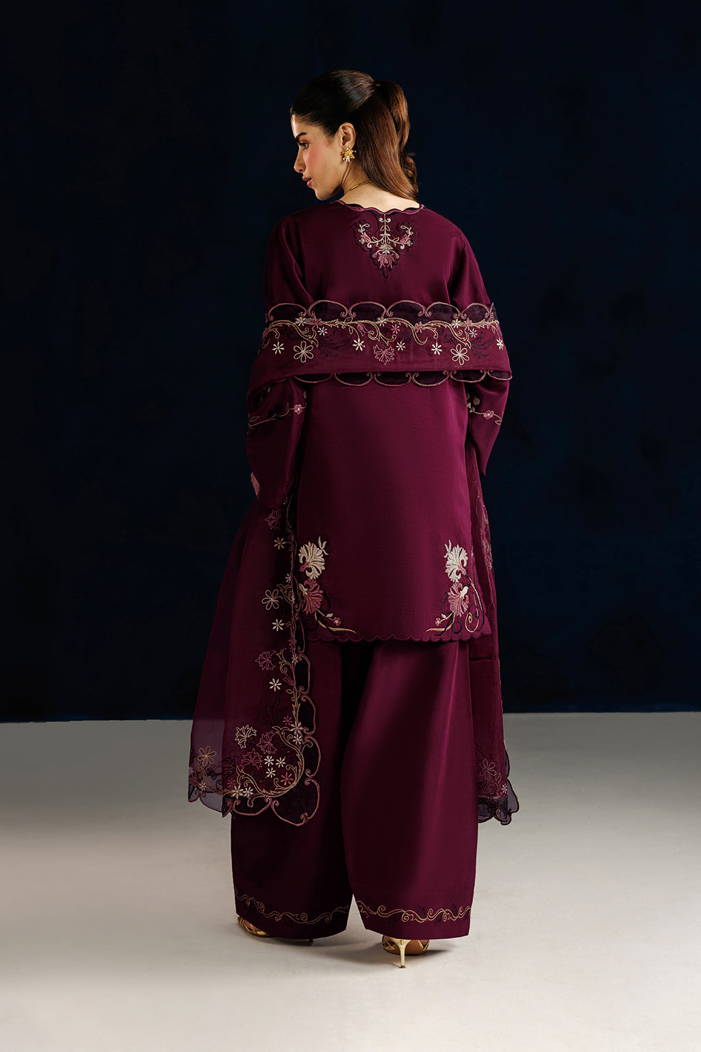 Iznik UE-655 Ramen Silk