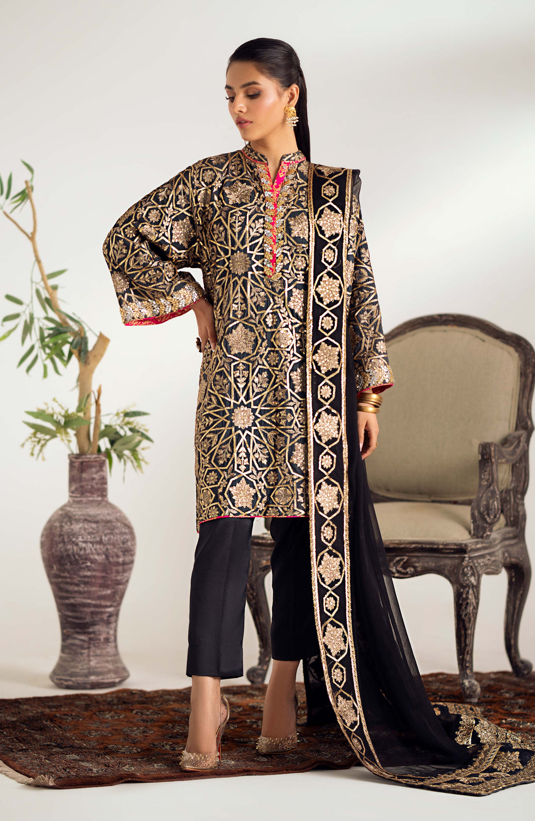Maryum N Maria | Dastan Formals | ALIRA - MS40016 - Rang-e-Khaas