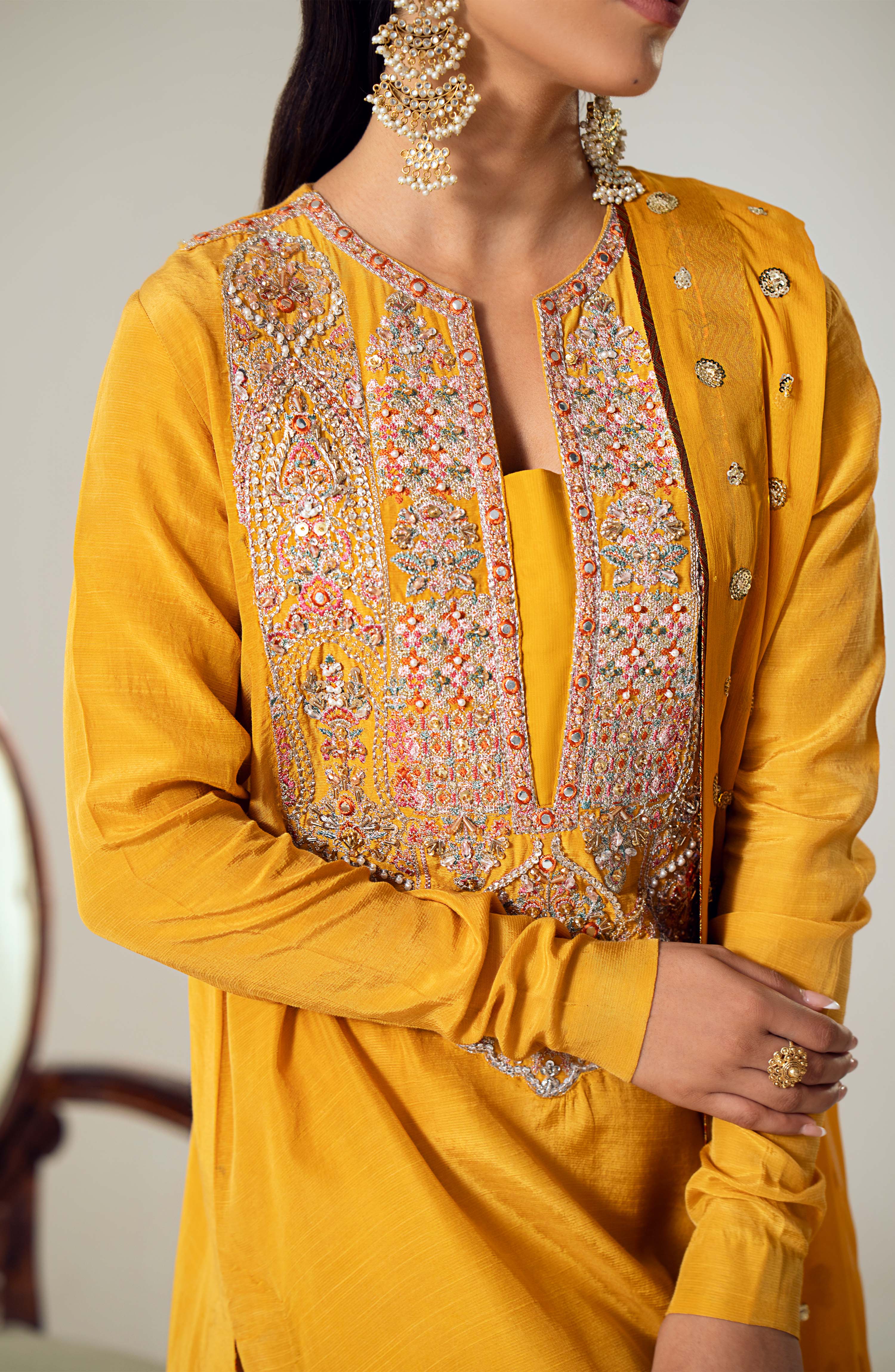 Maryum N Maria | Dastan Formals | NYRA - MS40018 - Rang-e-Khaas