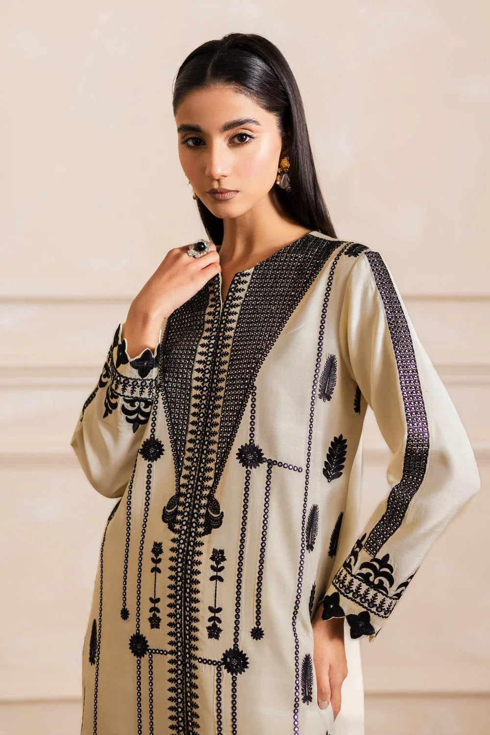 Maryum N Maria | Nora Collection | ELLA - MW40154 - Rang-e-Khaas