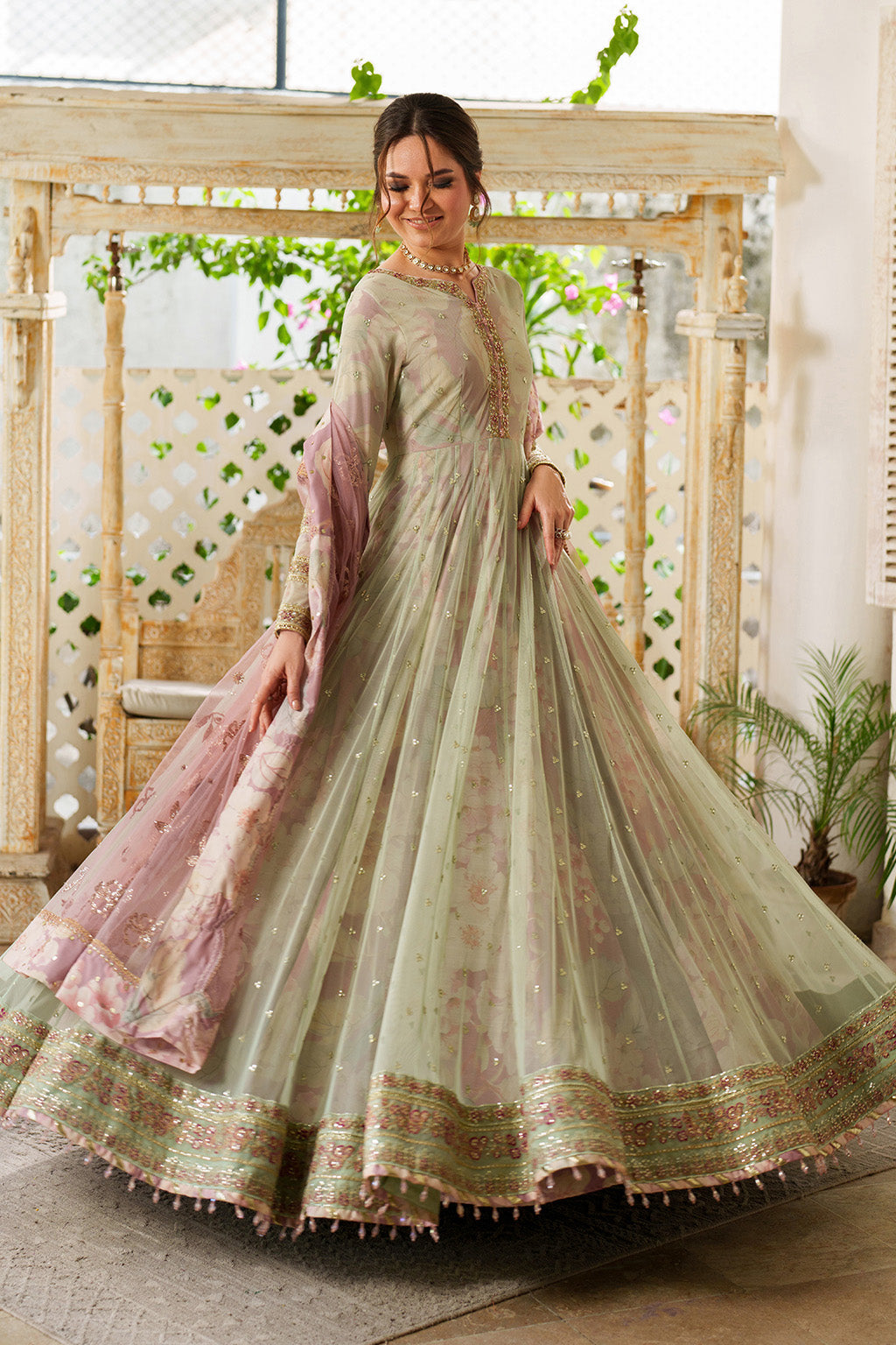 Iznik UE-542  Printed Formals