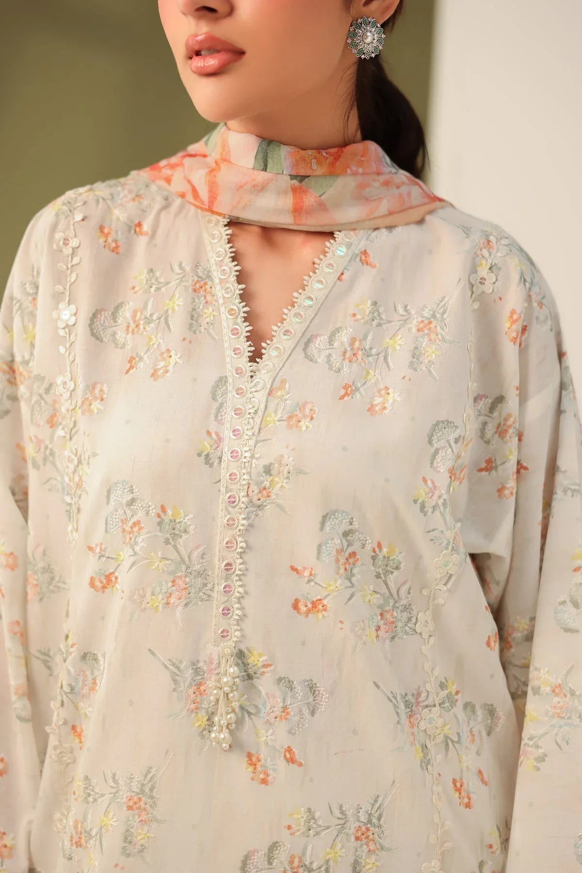 Baroque | Eid Printique | EMBROIDERED PRINTED LAWN UF-4181 - Rang-e-Khaas