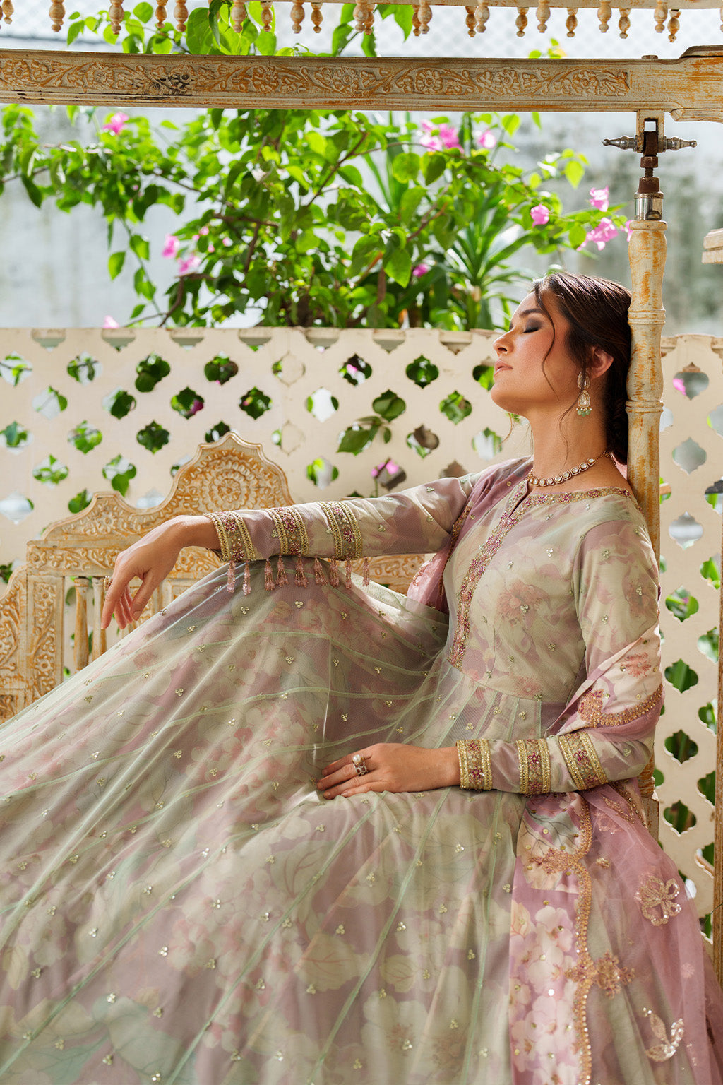 Iznik UE-542  Printed Formals